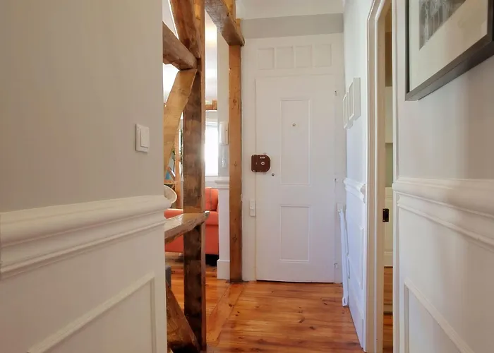 Duke By Interhome * Lissabon